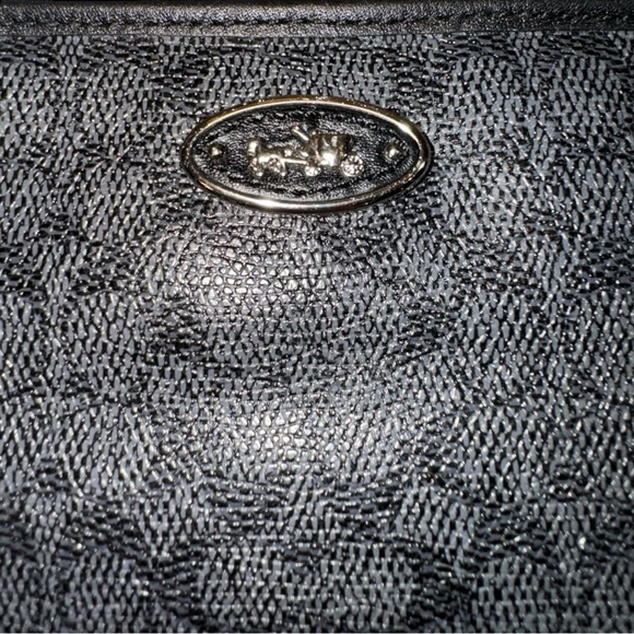 Coach Black and Blue Denim Signature Coated Canvas Corner Zip Wristlet NEW - Picture 3 of 12